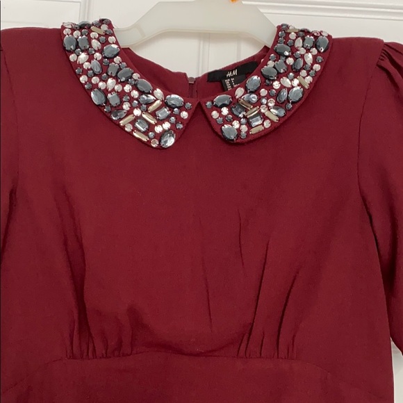 H&M Size 4 Dress Burgundy Retro Embellished Collar - Picture 2 of 4